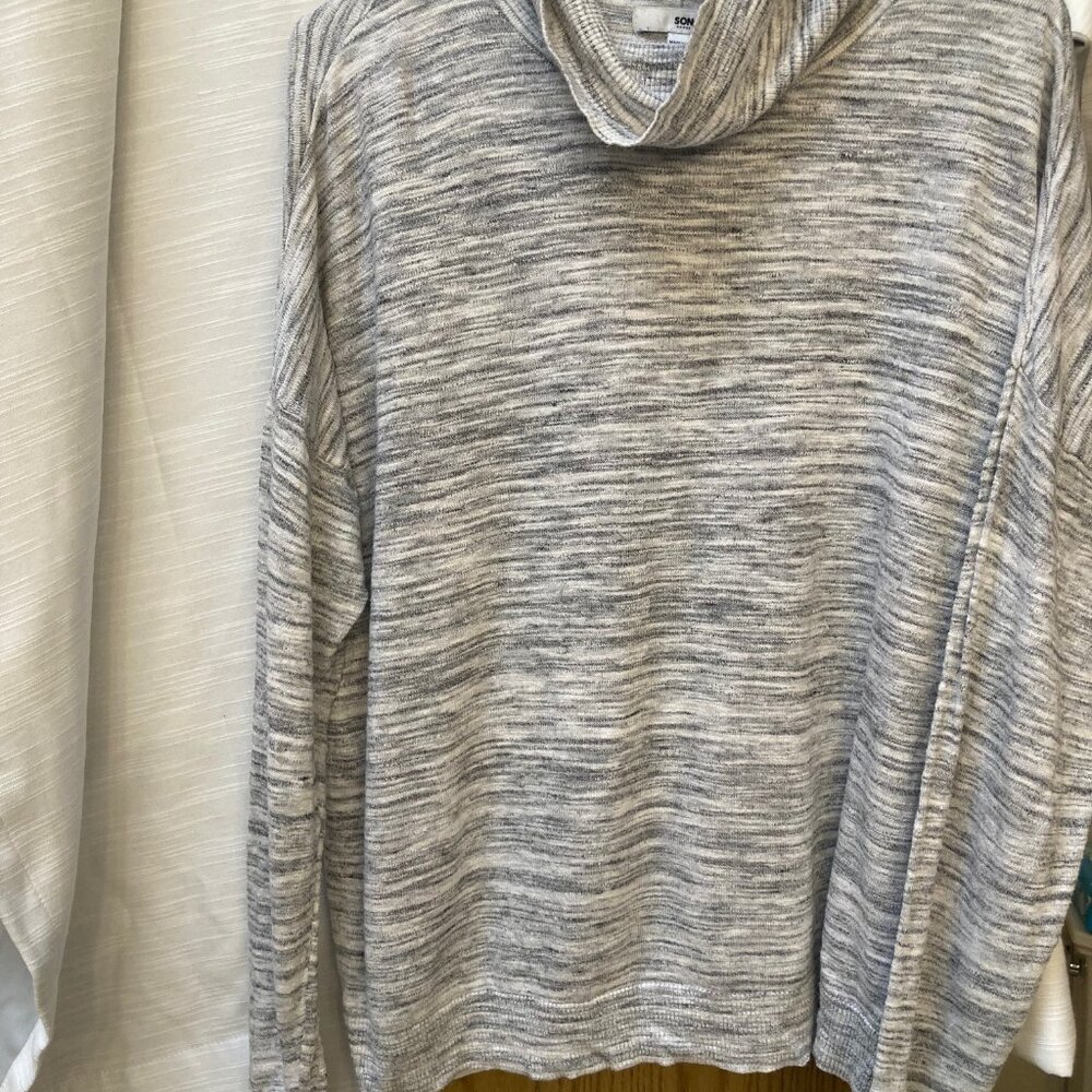 Heather Turtleneck Lightweight Sweater